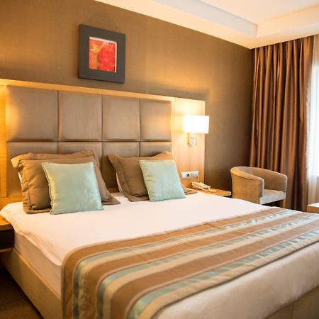 Efeler Hotel Айдын Экстерьер фото