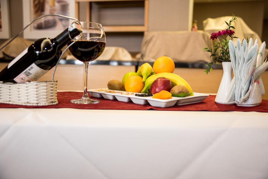 Efeler Hotel Айдын Экстерьер фото